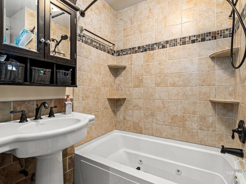5404 S 72nd Court Summit IL 60501