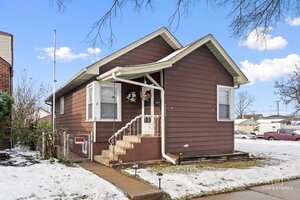 Photo of 5404 S 72nd Court Summit IL 60501