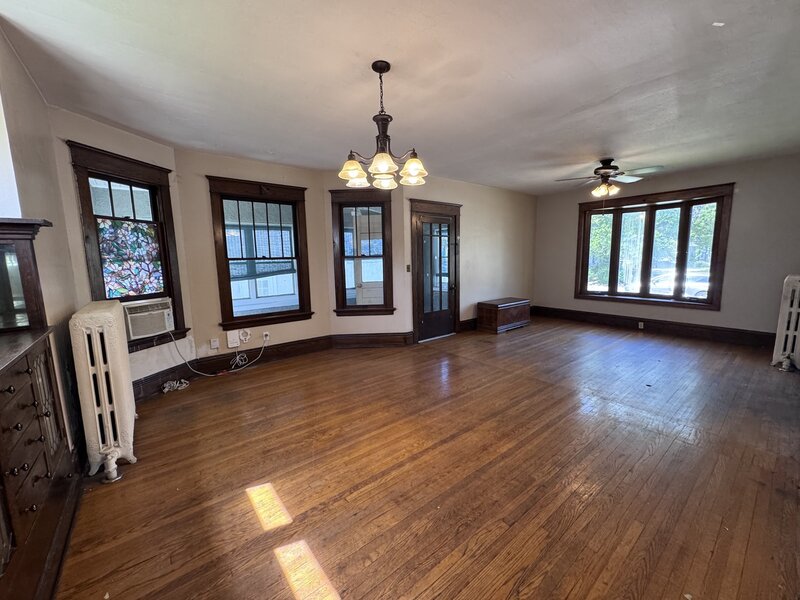 1119 38th Street Rock Island IL 61201