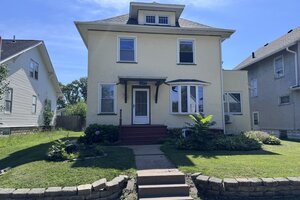 Photo of 1119 38th Street Rock Island IL 61201