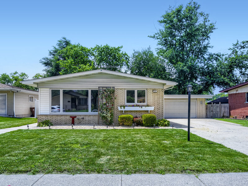 510 N Park Drive Glenwood IL 60425