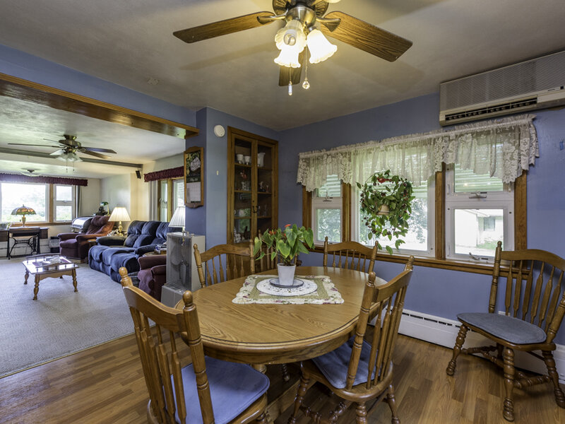 2823 27th Street Zion IL 60099