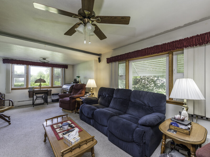 2823 27th Street Zion IL 60099