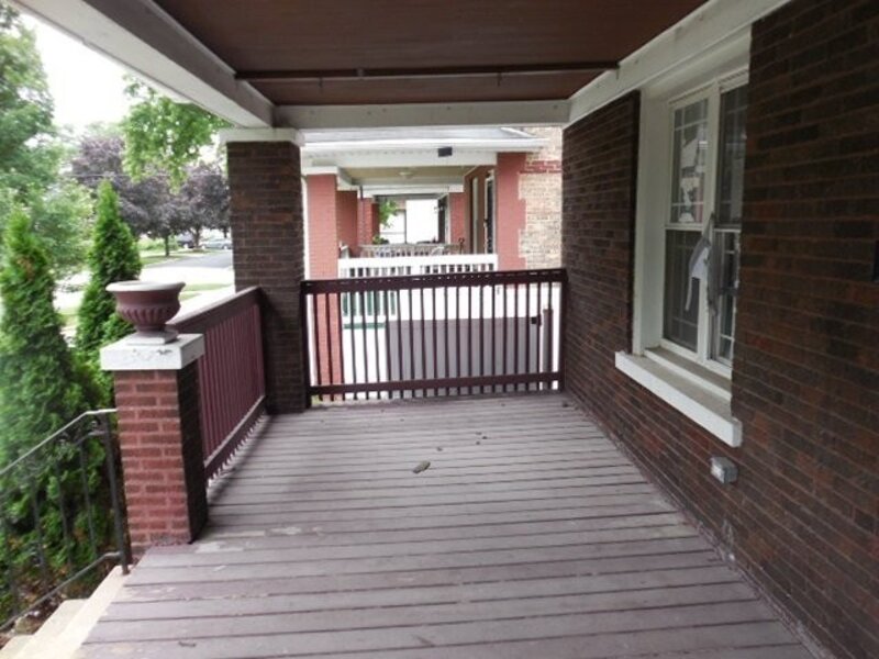 312 S 10th Avenue Maywood IL 60153
