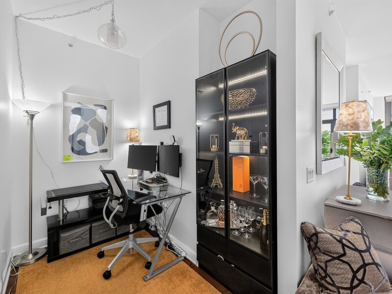 1235 S Prairie Avenue Chicago IL 60605