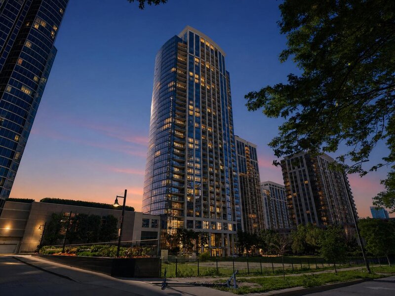 1235 S Prairie Avenue Chicago IL 60605