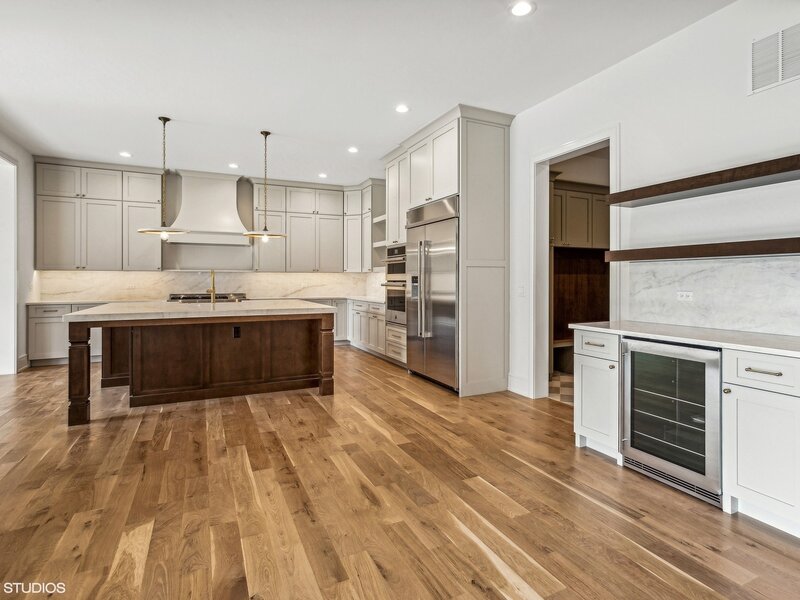 4411 Woodward Avenue Downers Grove IL 60515