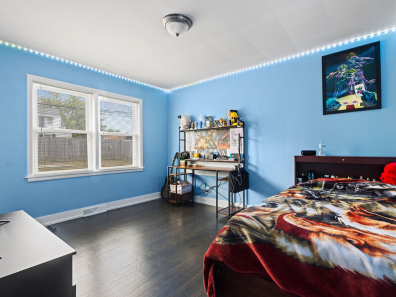 251 W 10th Street Chicago Heights IL 60411