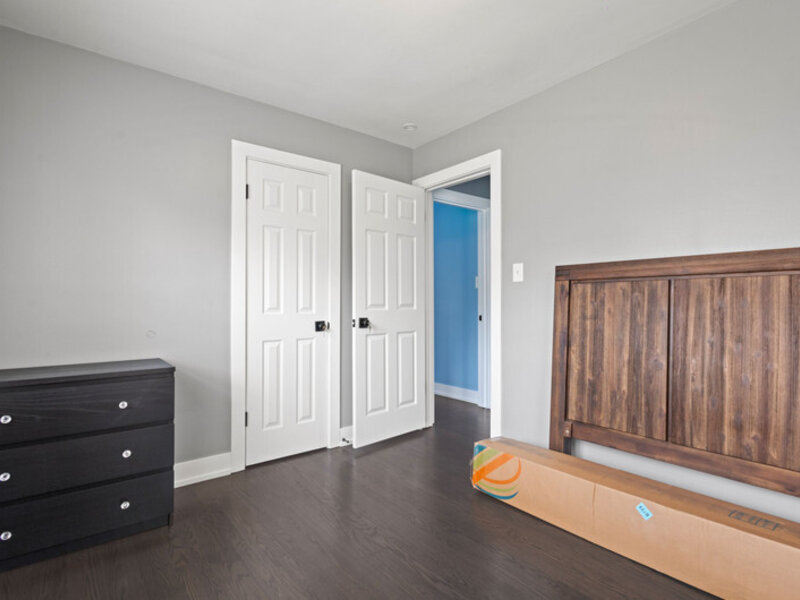 251 W 10th Street Chicago Heights IL 60411