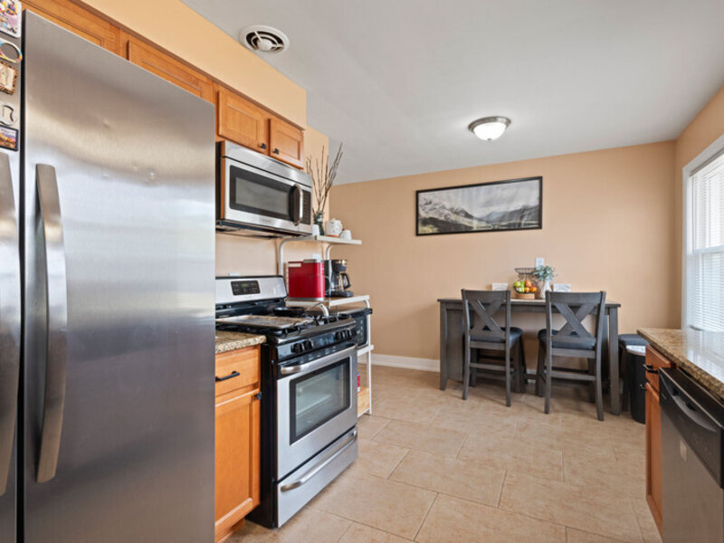 251 W 10th Street Chicago Heights IL 60411