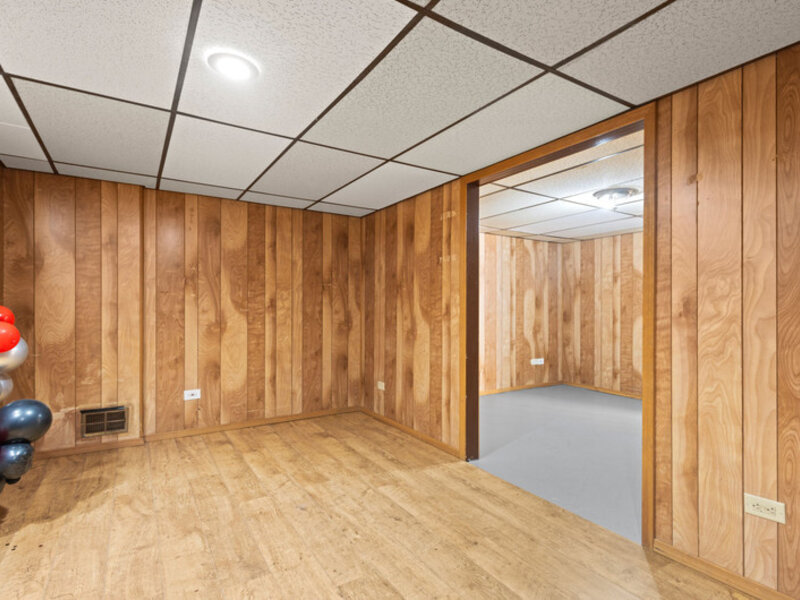 251 W 10th Street Chicago Heights IL 60411