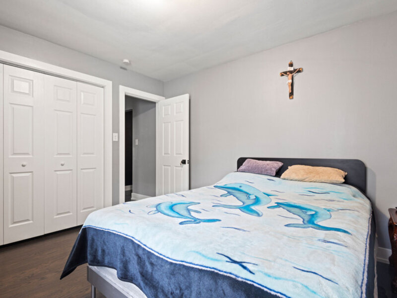251 W 10th Street Chicago Heights IL 60411