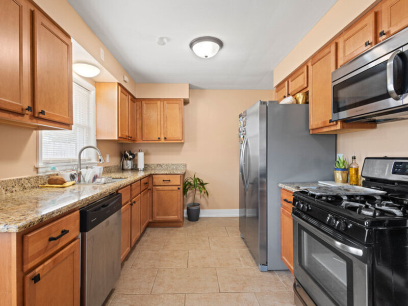 251 W 10th Street Chicago Heights IL 60411