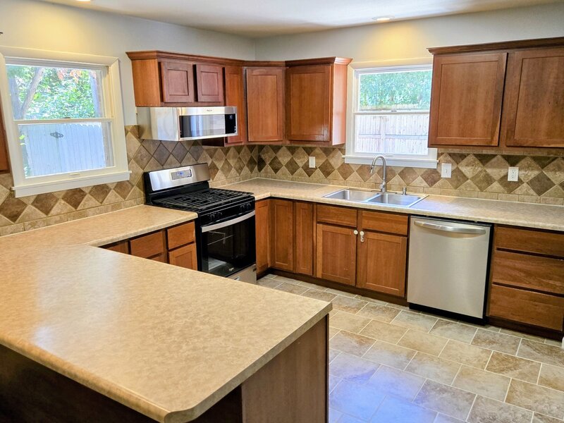 909 E Burkwood Drive Urbana IL 61801