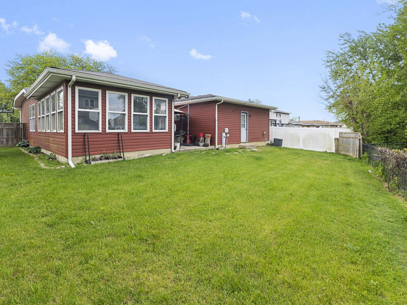 5733 Woodgate Drive Matteson IL 60443