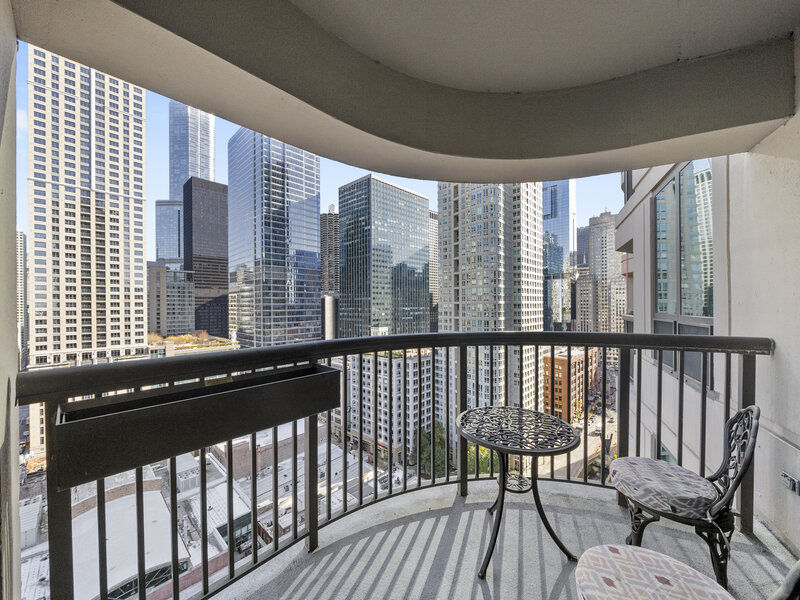 400 N La Salle Drive Chicago IL 60654