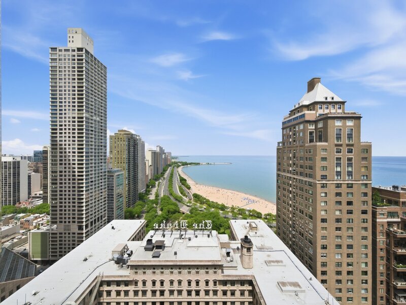159 E Walton Place Chicago IL 60611