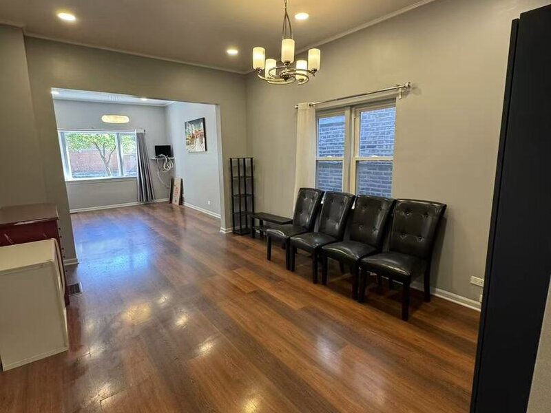 3538 S Honore Street Chicago IL 60609