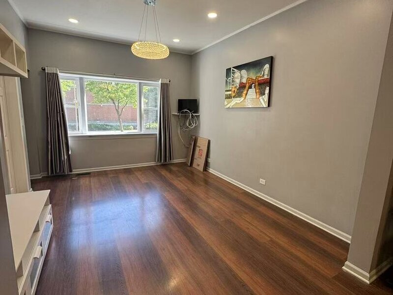 3538 S Honore Street Chicago IL 60609