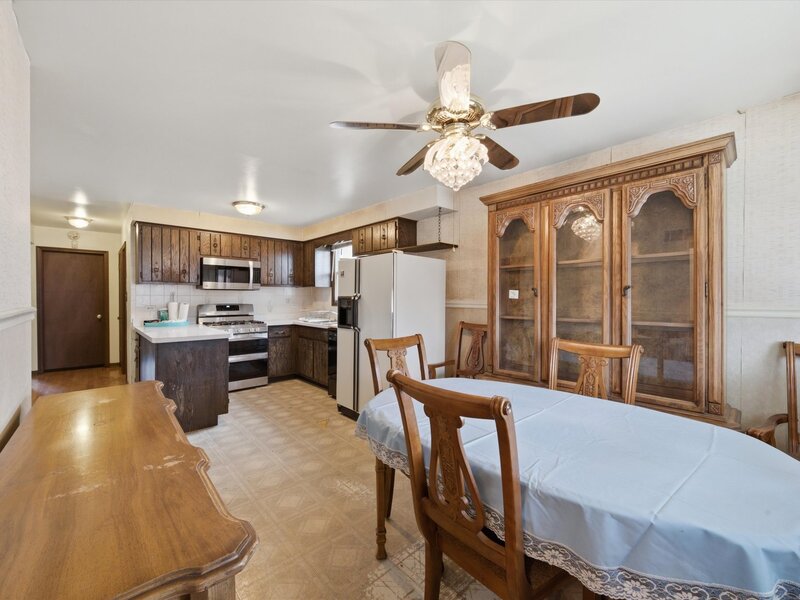 280 Prairie Avenue Calumet City IL 60409