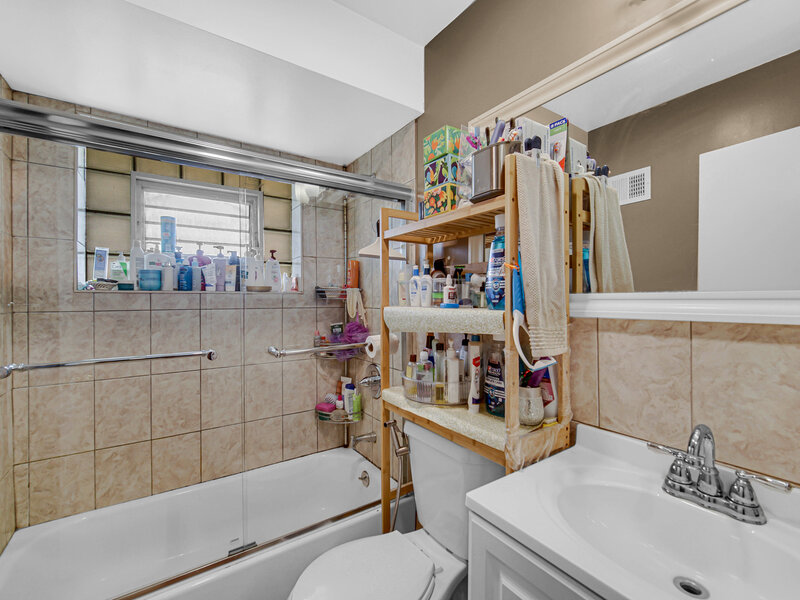 1551 Balmoral Avenue Westchester IL 60154