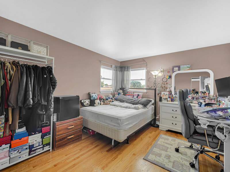 1551 Balmoral Avenue Westchester IL 60154