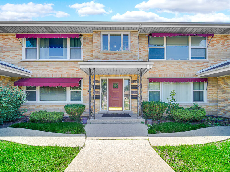 1551 Balmoral Avenue Westchester IL 60154