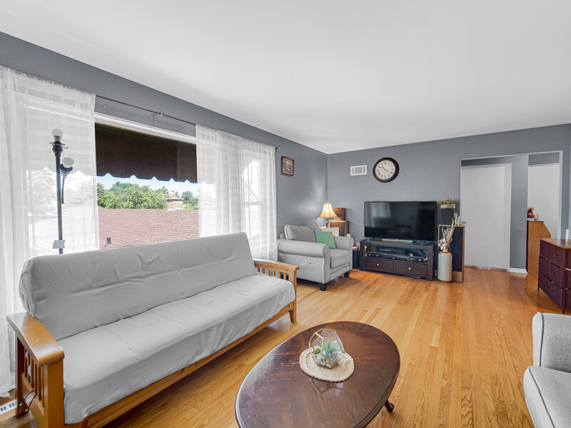 1551 Balmoral Avenue Westchester IL 60154