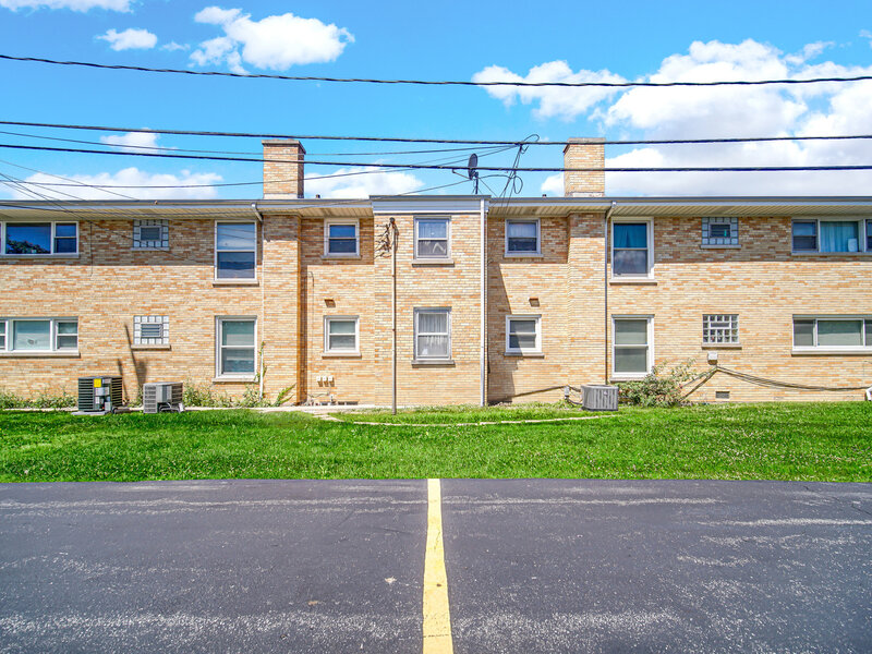 1551 Balmoral Avenue Westchester IL 60154