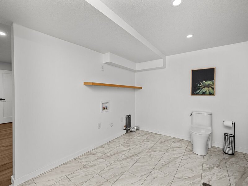 4176 Mallard Court Bettendorf IA 52722