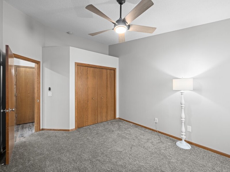4176 Mallard Court Bettendorf IA 52722