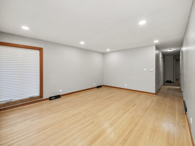 12809 S May Street Calumet Park IL 60827