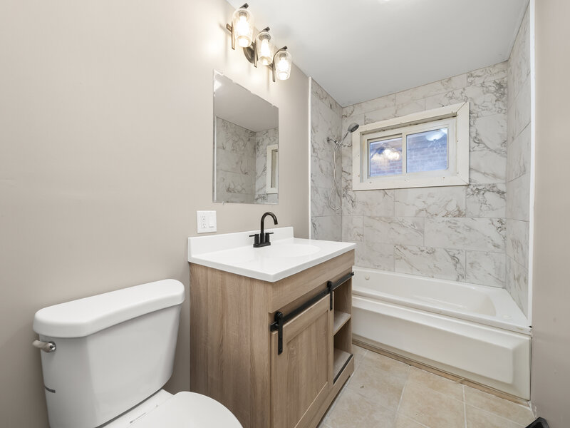 12809 S May Street Calumet Park IL 60827