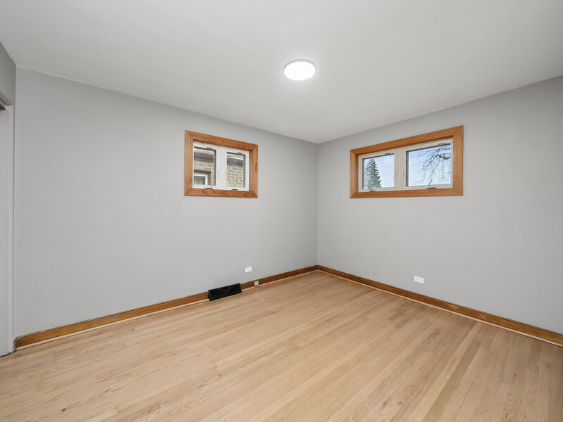12809 S May Street Calumet Park IL 60827