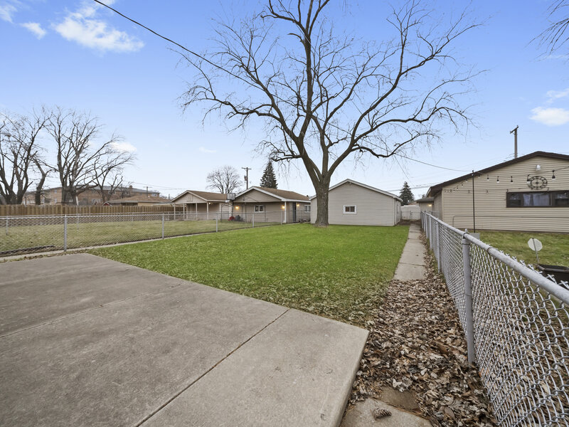 12809 S May Street Calumet Park IL 60827