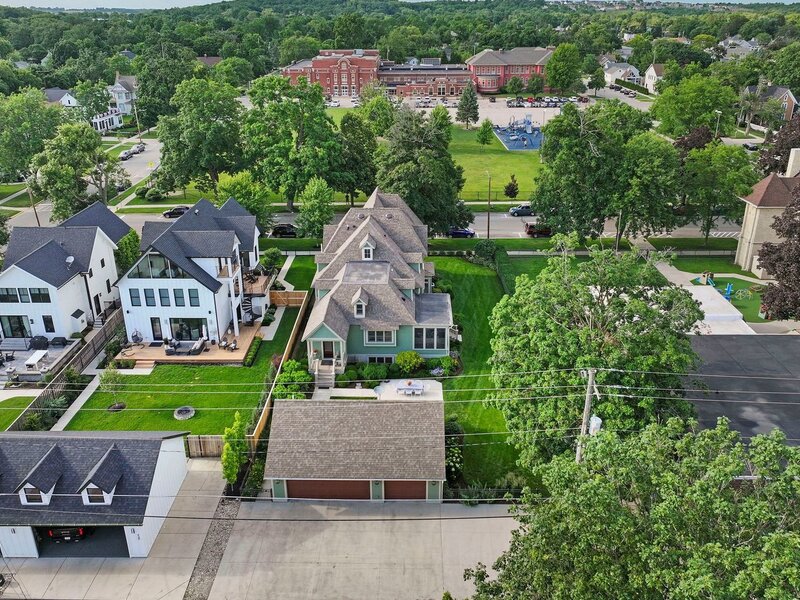 920 Geneva Street Lake Geneva WI 53147