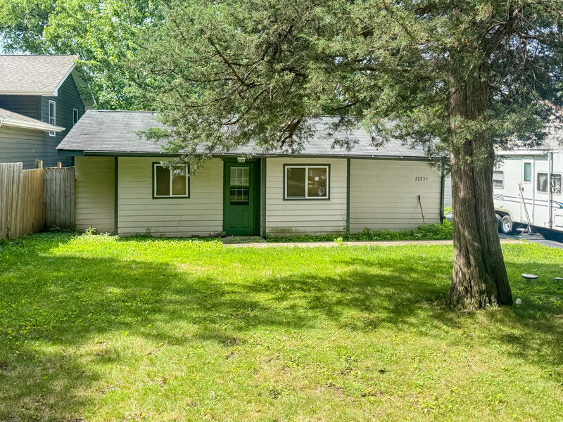 22235 W Greene Lane Antioch IL 60002