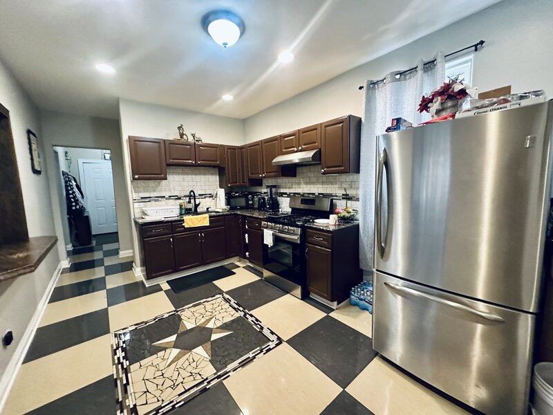 6627 S Marshfield Avenue Chicago IL 60636