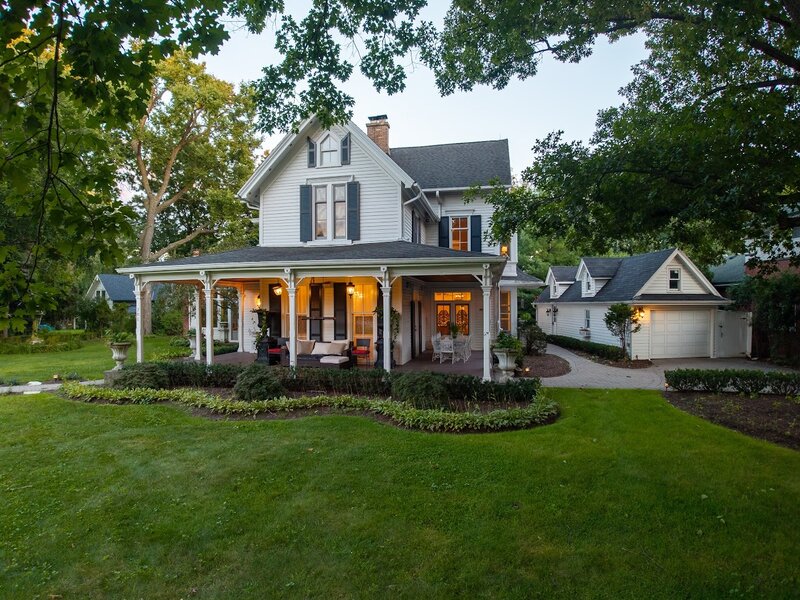 201 Scottswood Road Riverside IL 60546