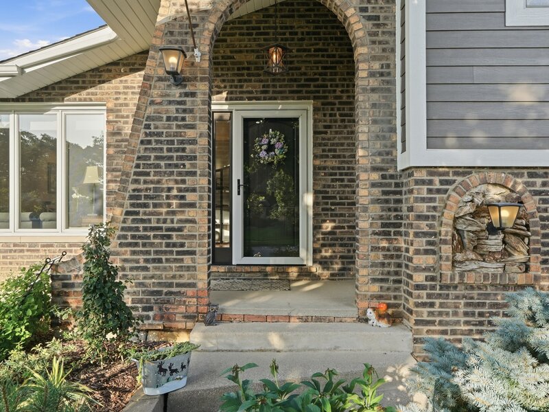 919 Hillview Drive Lemont IL 60439
