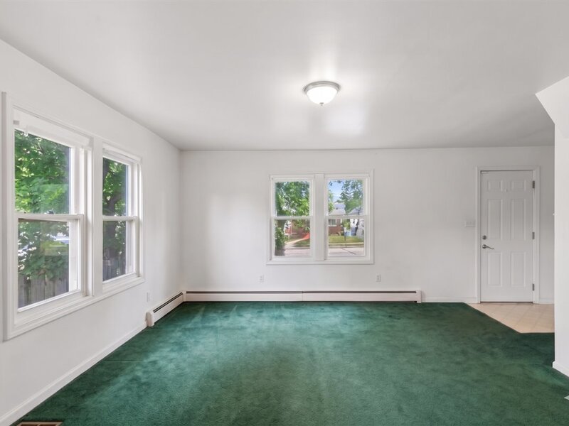 427 S Elmwood Avenue Waukegan IL 60085