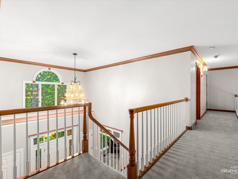 40 Trotter Lane St. Charles IL 60175
