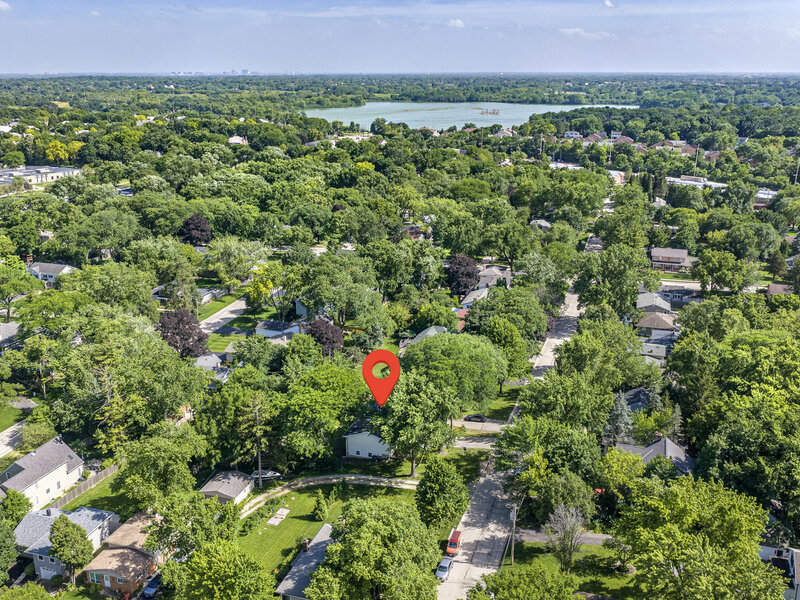 123 Kainer Avenue Barrington IL 60010