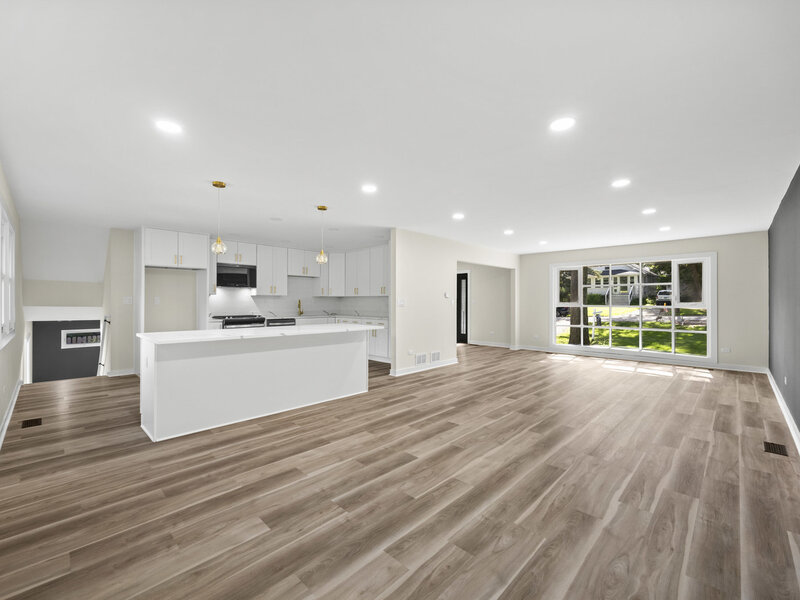 123 Kainer Avenue Barrington IL 60010
