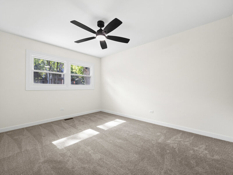 123 Kainer Avenue Barrington IL 60010
