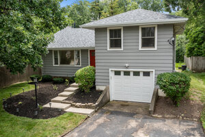 Photo of 715 E Main Street Barrington IL 60010