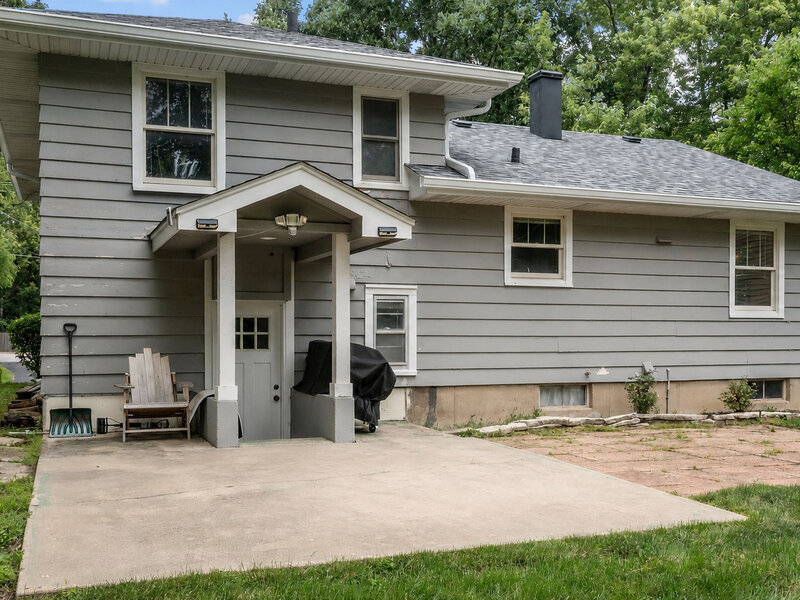 715 E Main Street Barrington IL 60010