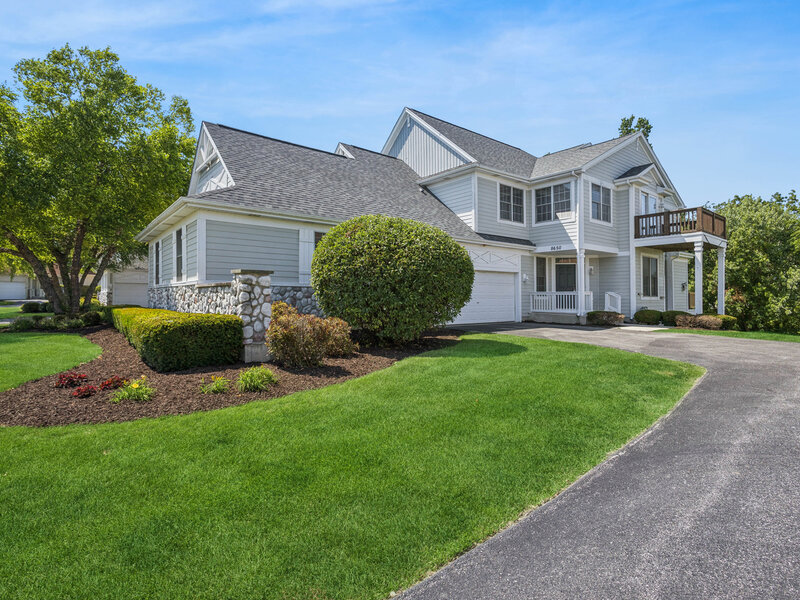 8650 Saddlebred Court Frankfort IL 60423
