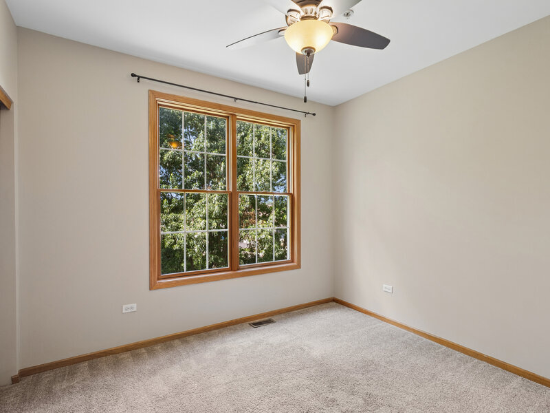 8650 Saddlebred Court Frankfort IL 60423