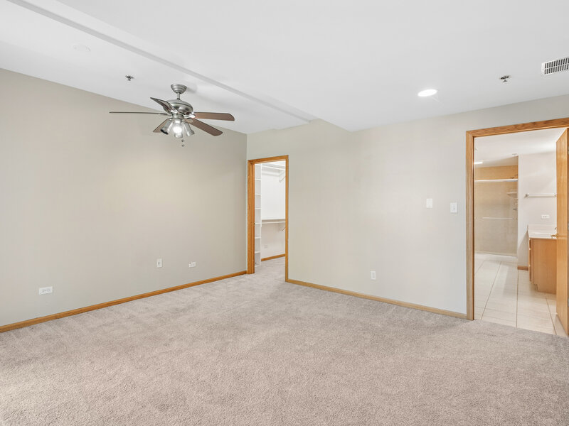 8650 Saddlebred Court Frankfort IL 60423